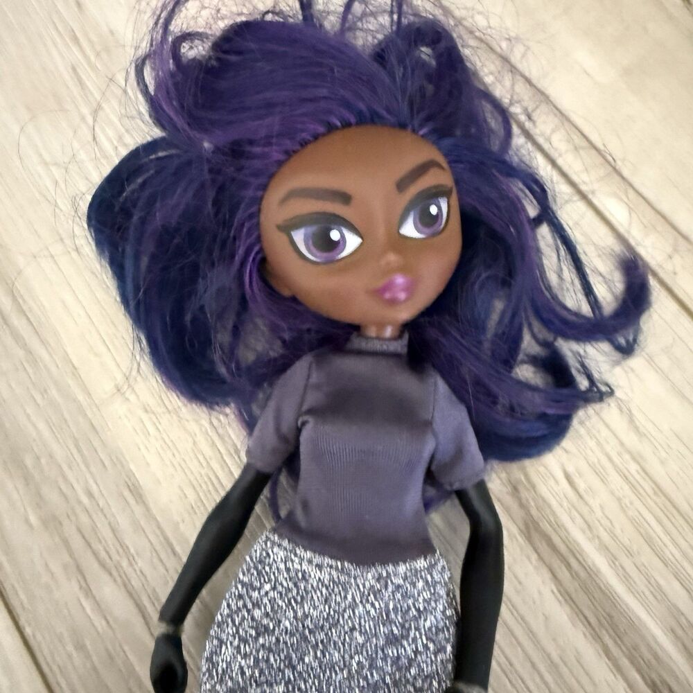 DC Comics Mattel Super Hero Girls Catwoman Doll 11" 2018 EUC